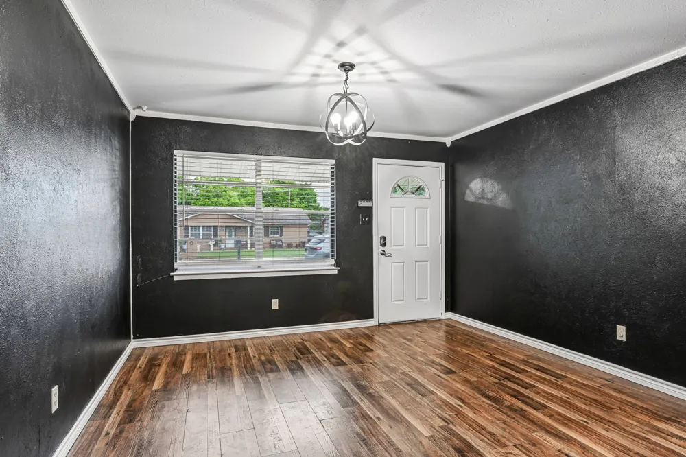 6324 Scotsdale Drive Forest Hill, TX 76119