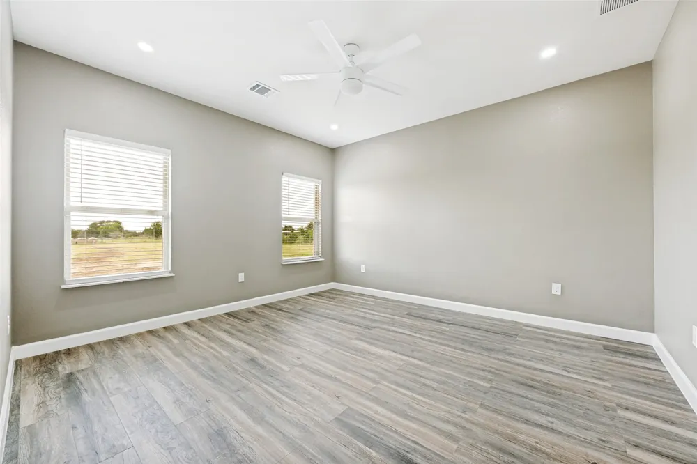 3712 County Road 1102 Celeste, TX 75423