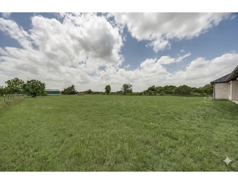 3712 County Road 1102 Celeste, TX 75423