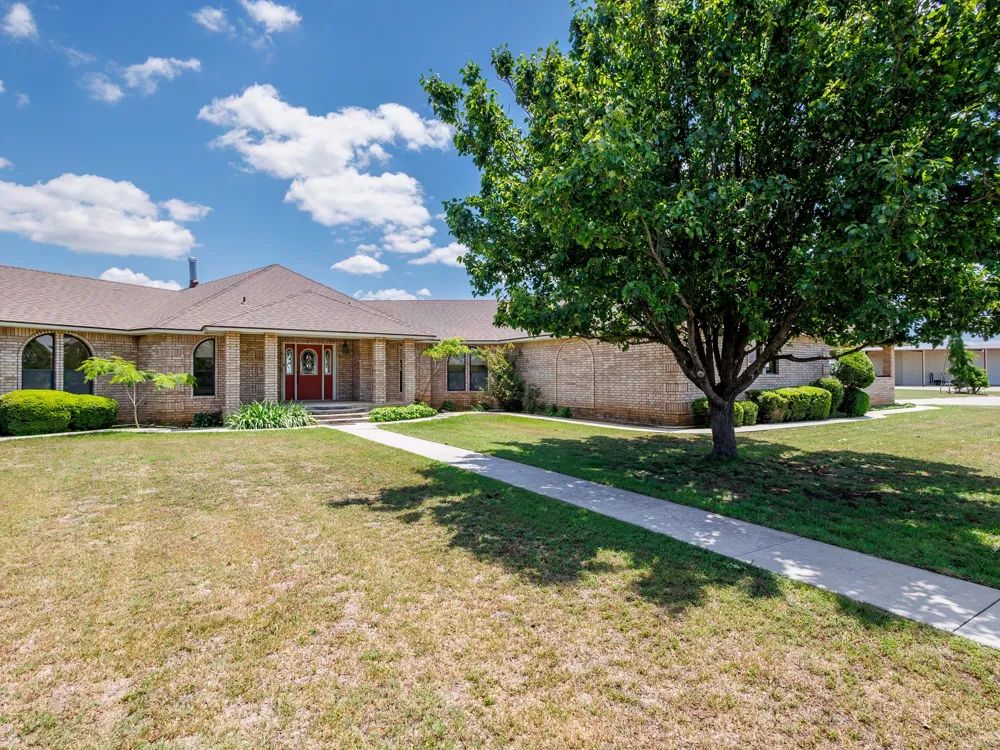 839 F M 2131 Coleman, TX 76834