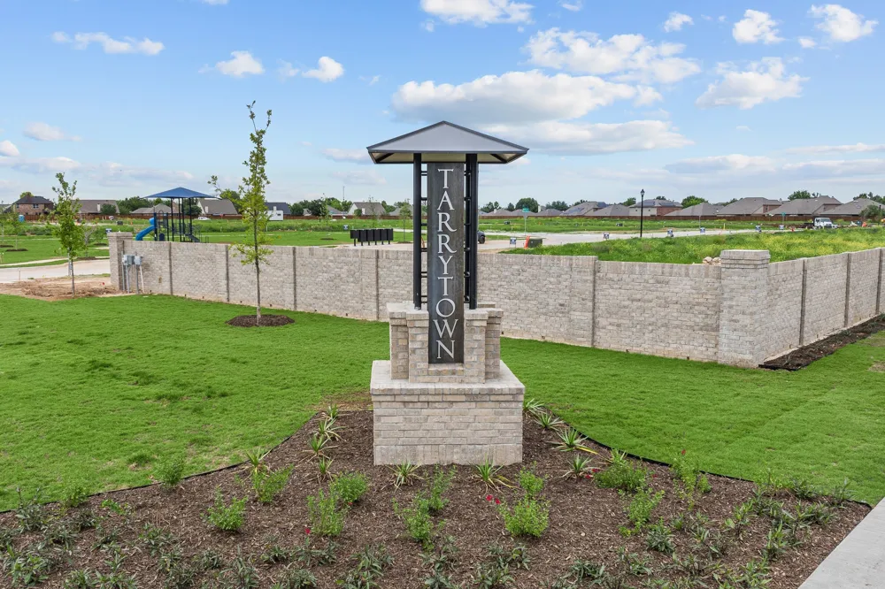 1001 Tarryhill Drive Crowley, TX 76036
