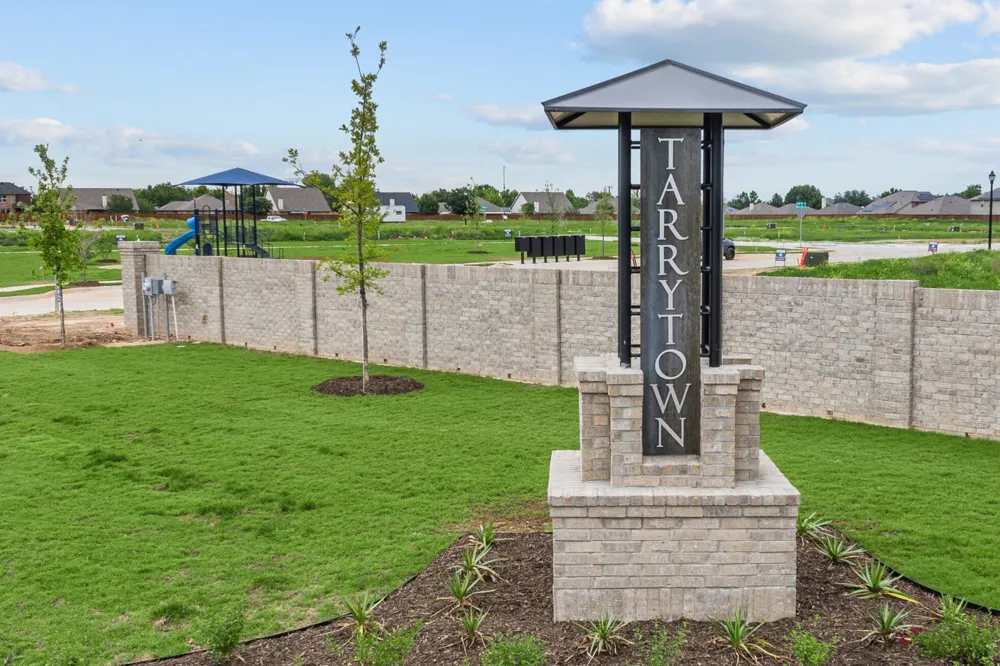 1001 Tarryhill Drive Crowley, TX 76036