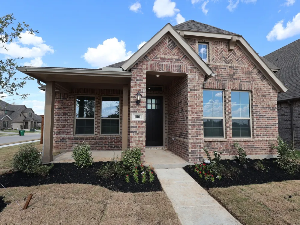 1001 Tarryhill Drive Crowley, TX 76036