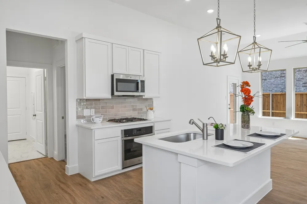 1001 Tarryhill Drive Crowley, TX 76036