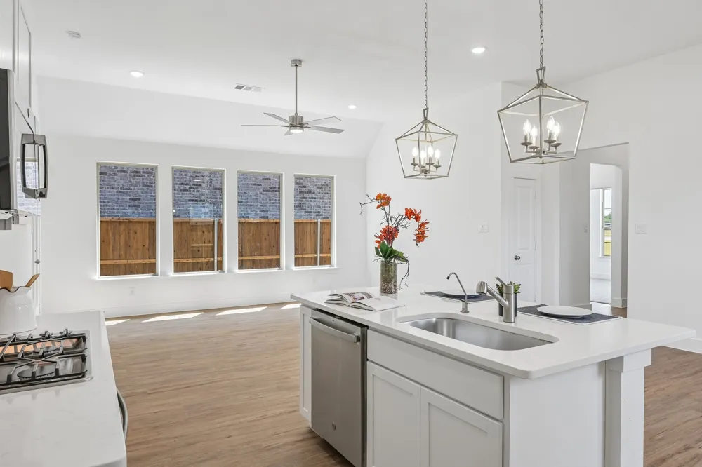 1001 Tarryhill Drive Crowley, TX 76036