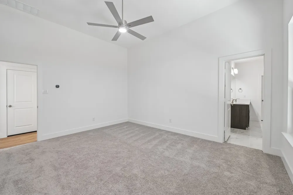 1001 Tarryhill Drive Crowley, TX 76036