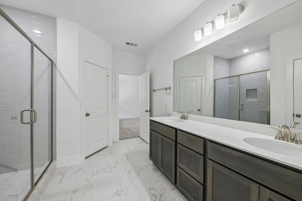 1001 Tarryhill Drive Crowley, TX 76036