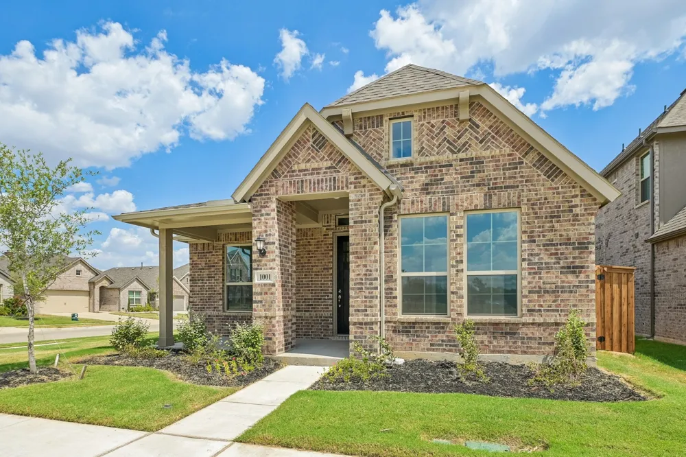1001 Tarryhill Drive Crowley, TX 76036