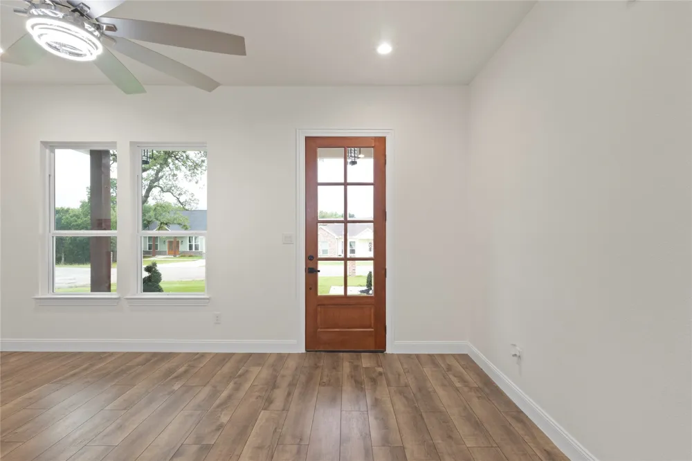 104 Jim Walters Drive Runaway Bay, TX 76426