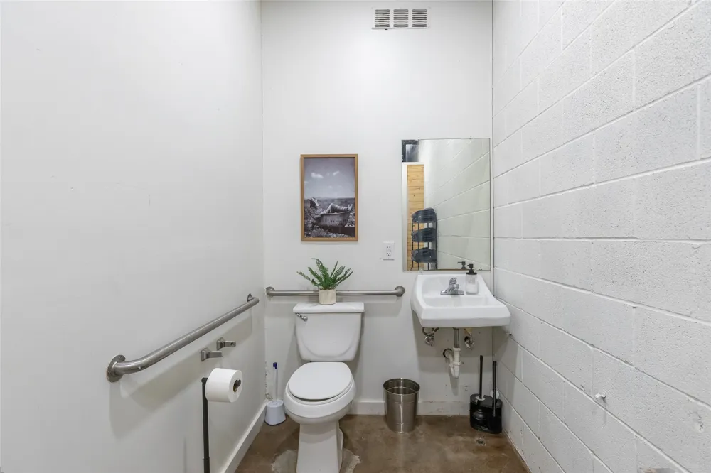 381 N FM 707 Merkel, TX 79536