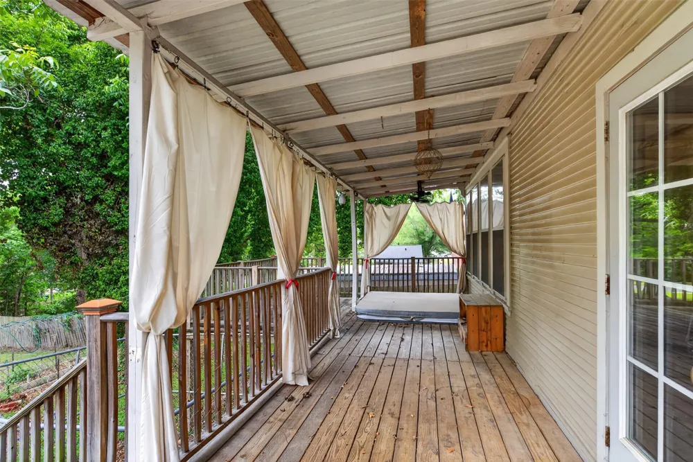 323 College Street Minden, LA 71055