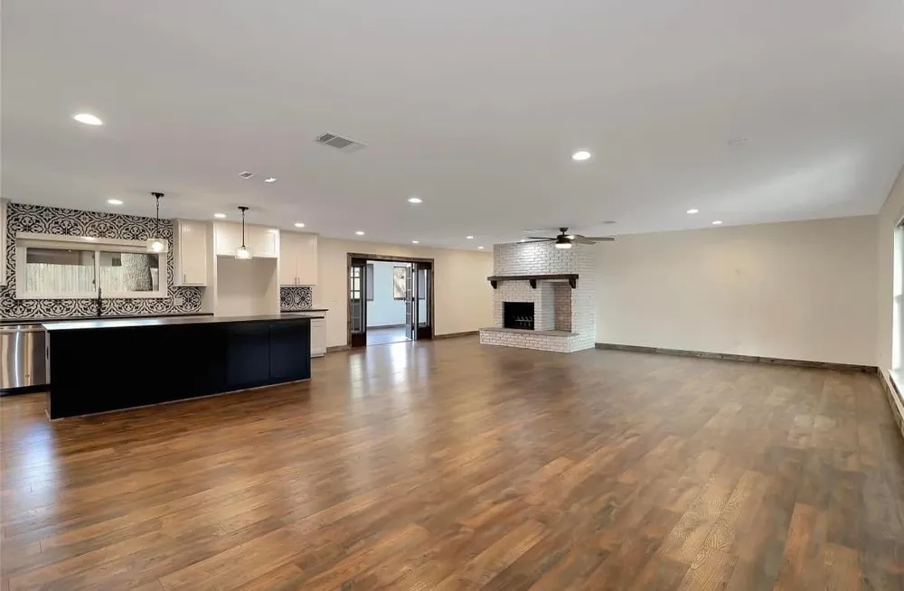 1201 NW 6th Avenue Mineral Wells, TX 76067
