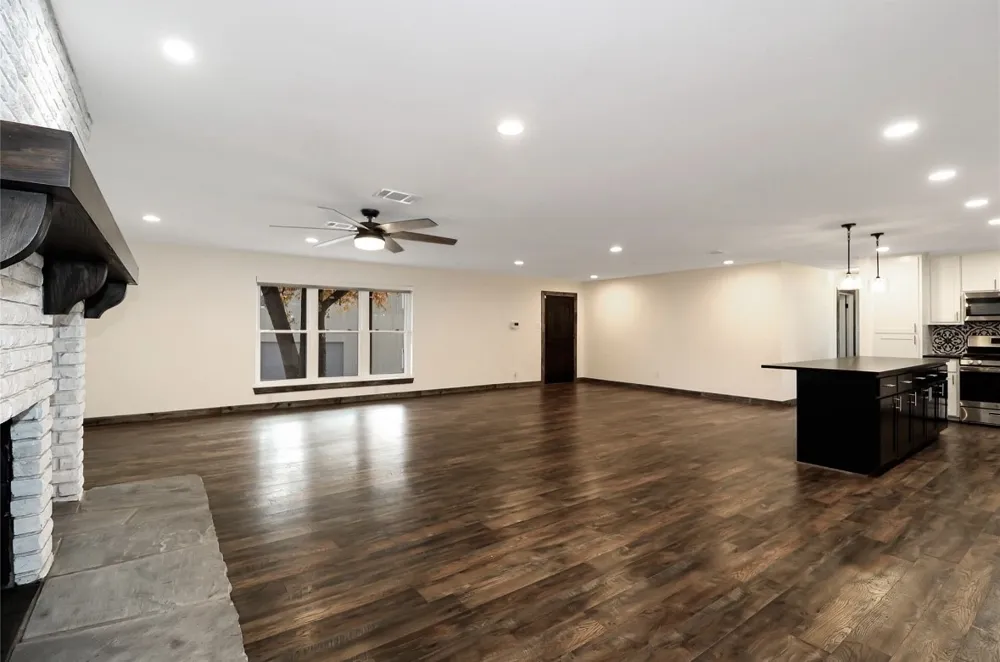 1201 NW 6th Avenue Mineral Wells, TX 76067