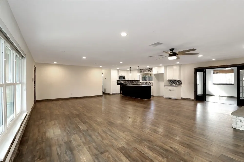 1201 NW 6th Avenue Mineral Wells, TX 76067