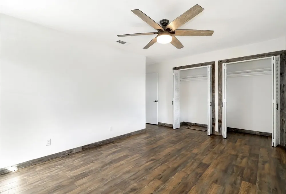 1201 NW 6th Avenue Mineral Wells, TX 76067