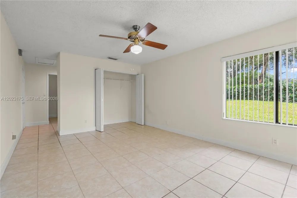 9367 SW 1st St #808 Plantation, FL 33324