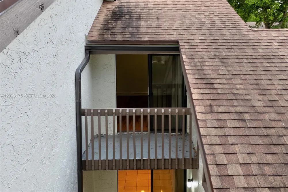 9367 SW 1st St #808 Plantation, FL 33324