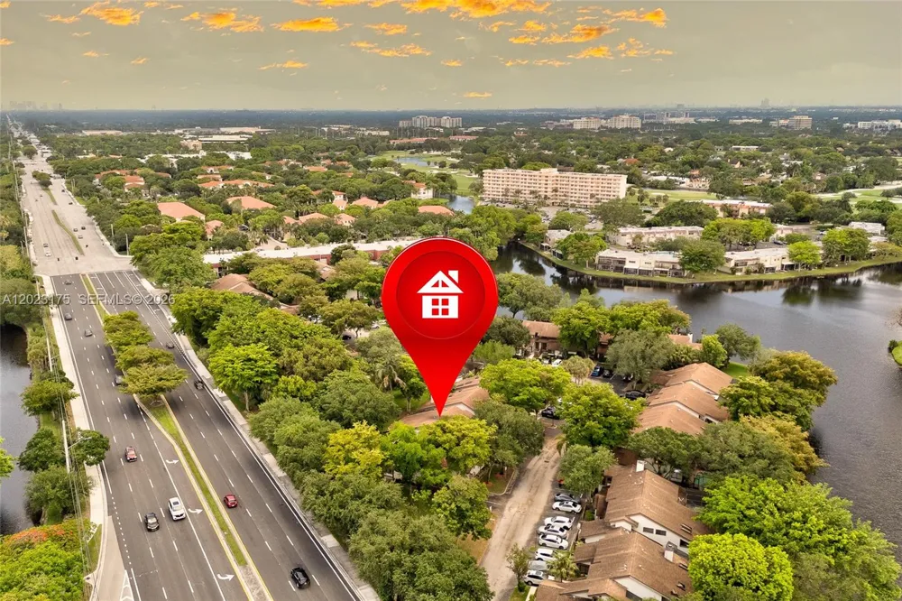9367 SW 1st St #808 Plantation, FL 33324