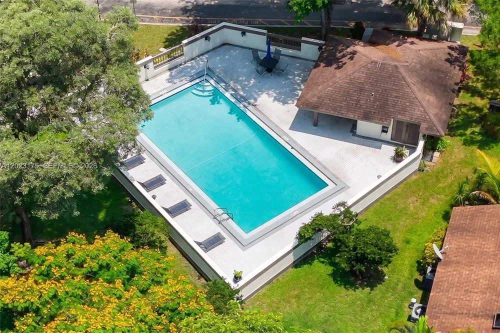 9367 SW 1st St #808 Plantation, FL 33324