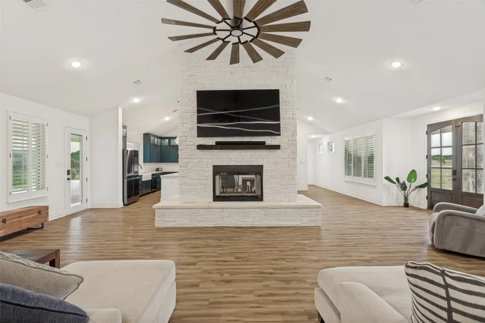 180 Kincannon Lane New Fairview, TX 76078