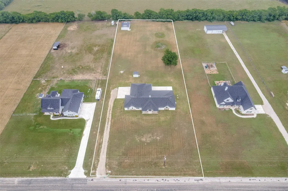 180 Kincannon Lane New Fairview, TX 76078