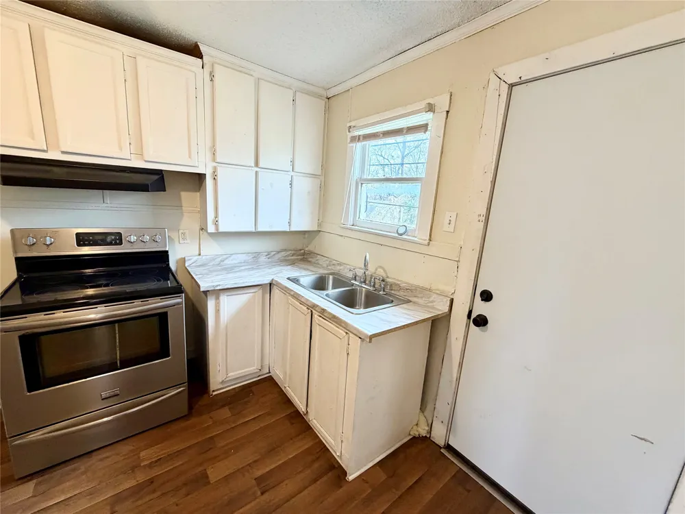 1140 Faulkner Lane Waco, TX 76704