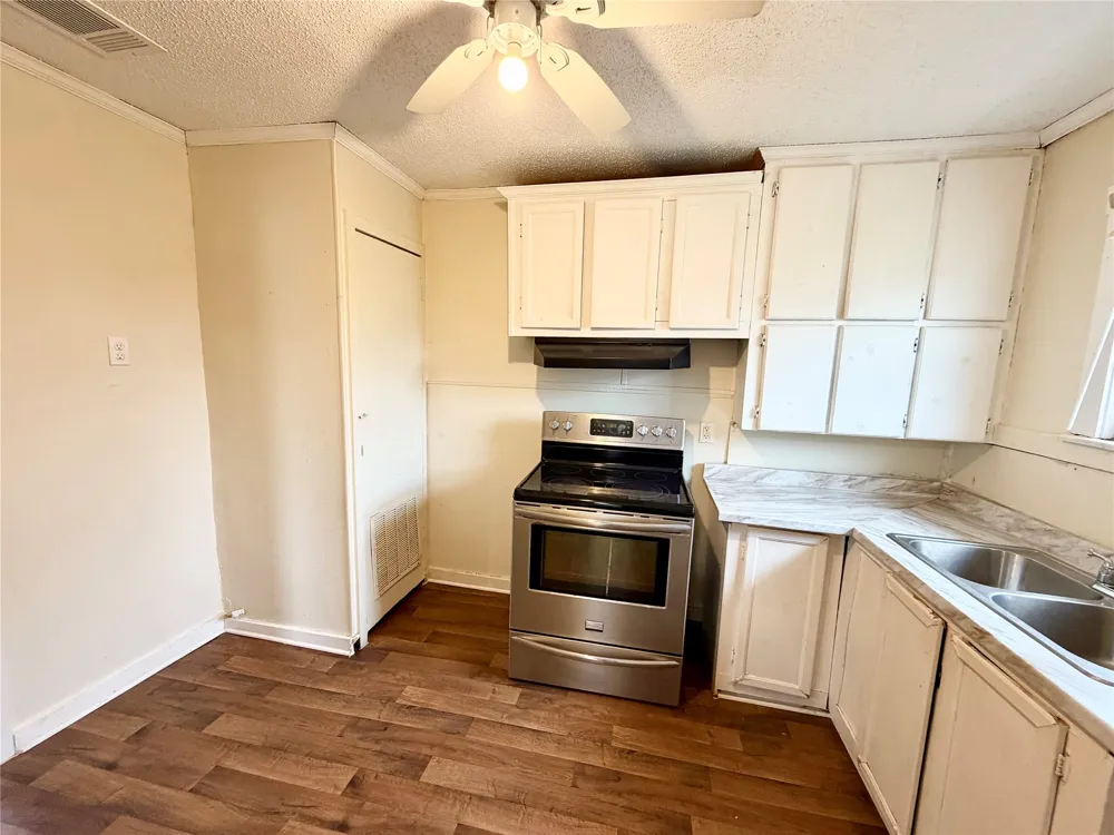1140 Faulkner Lane Waco, TX 76704