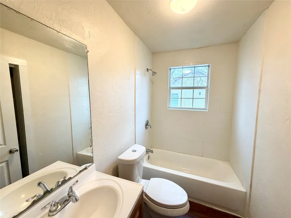 1140 Faulkner Lane Waco, TX 76704