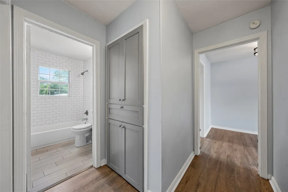 1403 W 11th Street McGregor, TX 76657