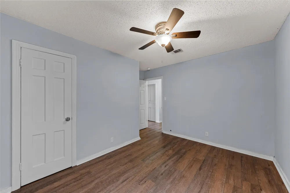 1403 W 11th Street McGregor, TX 76657