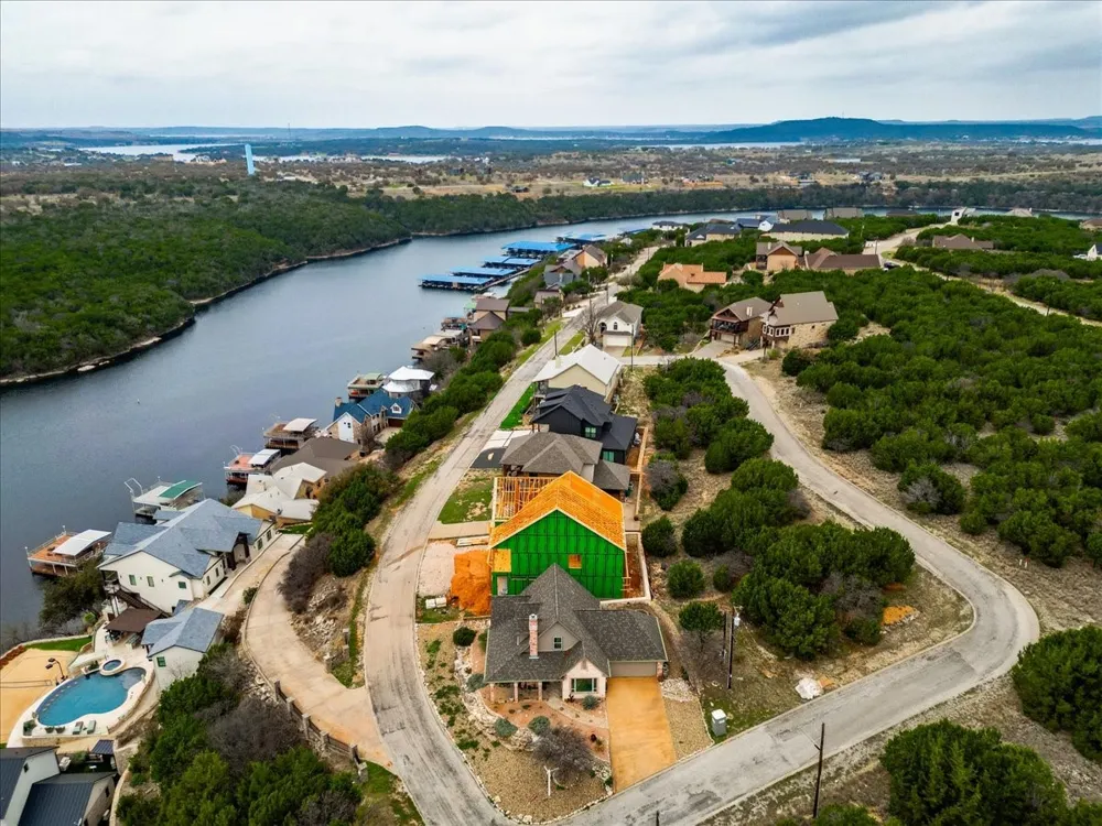 300 Melbourne Trail Possum Kingdom Lake, TX 76449