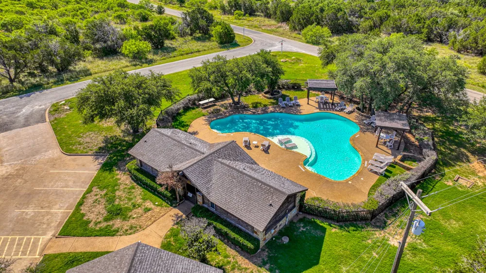 300 Melbourne Trail Possum Kingdom Lake, TX 76449