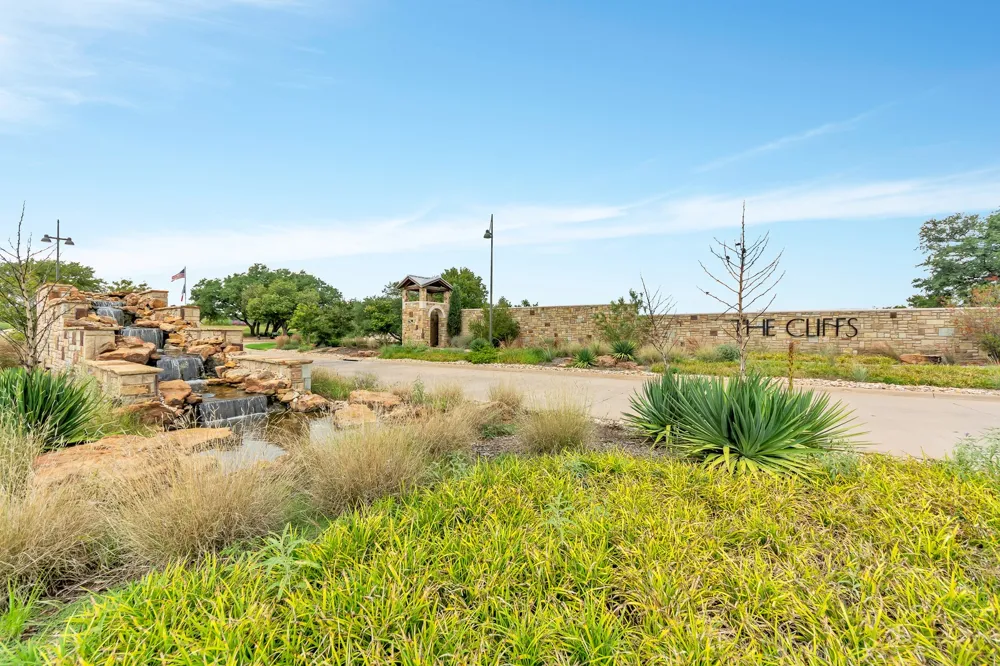 300 Melbourne Trail Possum Kingdom Lake, TX 76449