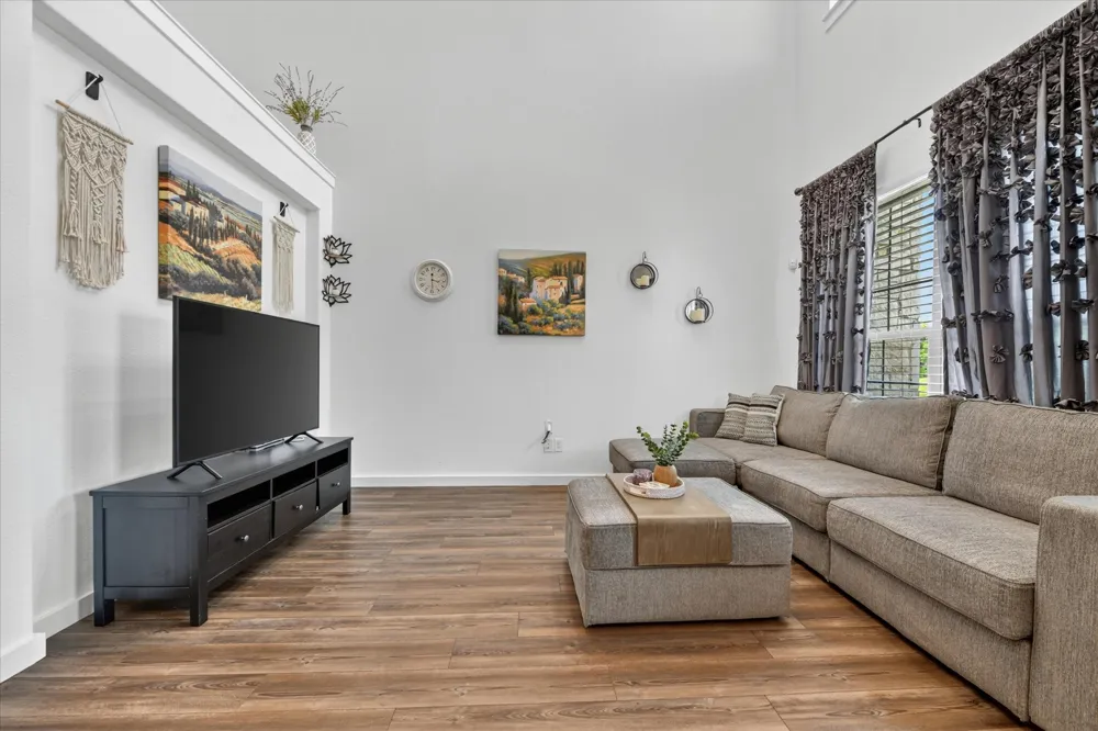 685 Watersedge Court Lewisville, TX 75067