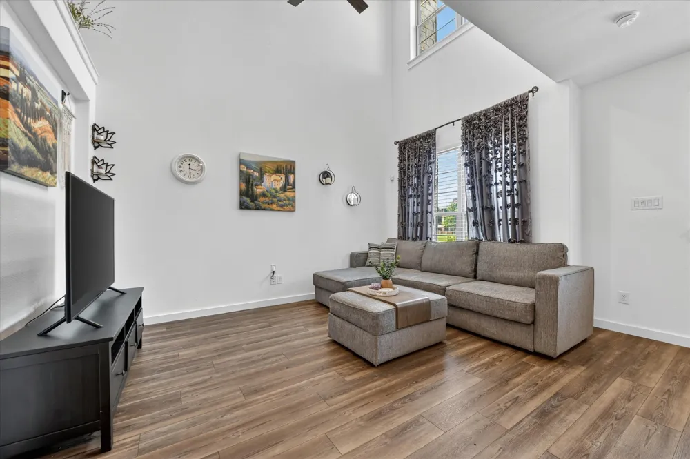 685 Watersedge Court Lewisville, TX 75067
