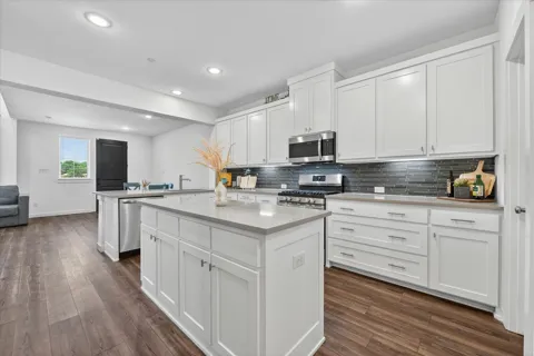 685 Watersedge Court