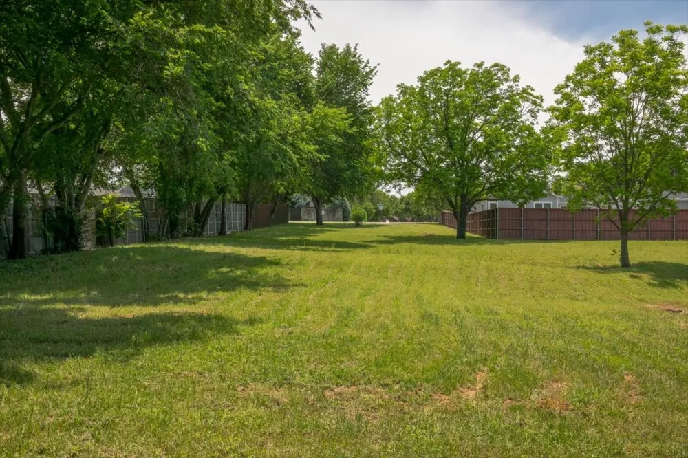 1000 Hughes Road Grapevine, TX 76051