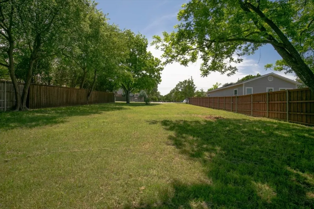 1000 Hughes Road Grapevine, TX 76051