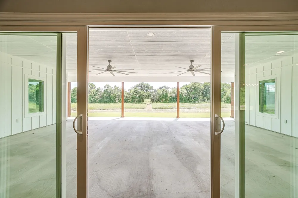13901 County Road 102 Grandview, TX 76050