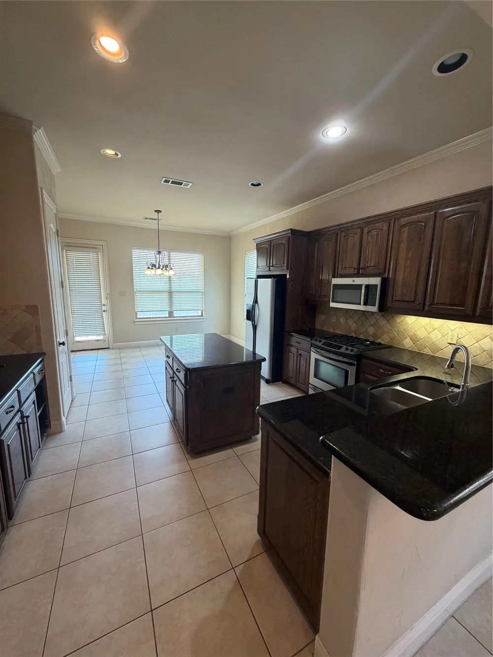 809 S Alamo Road Rockwall, TX 75087