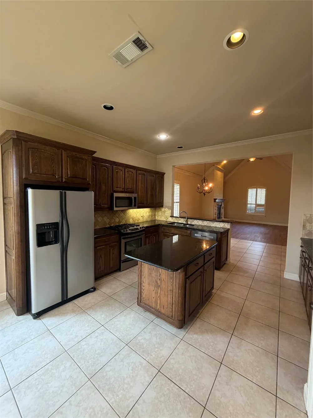 809 S Alamo Road Rockwall, TX 75087