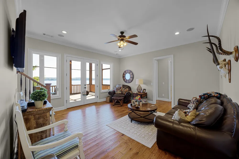 45 PINNACLE PT Savannah, TN 38372