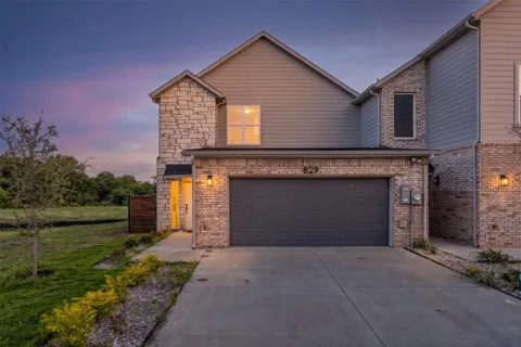 825 Premier Parkway