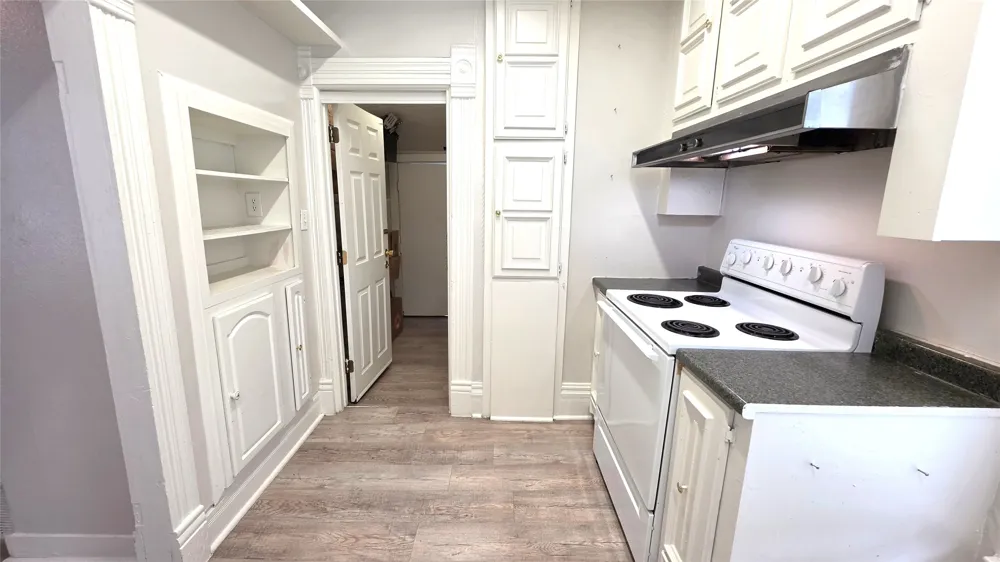 145 Kealy Street #2 Lewisville, TX 75057