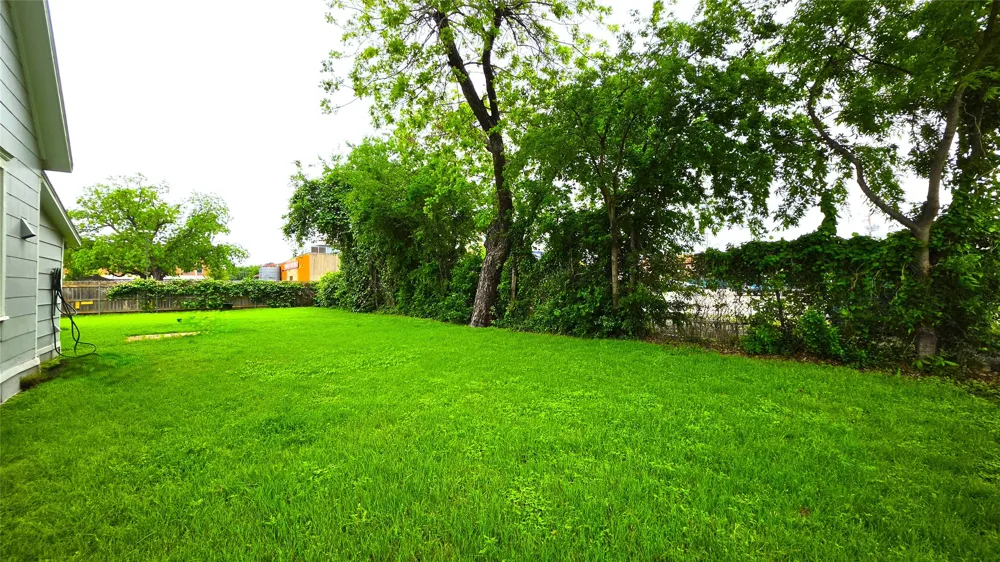 145 Kealy Street #2 Lewisville, TX 75057