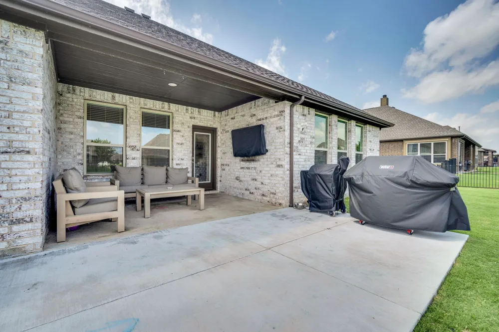 1601 Bearpath Way Gunter, TX 75058