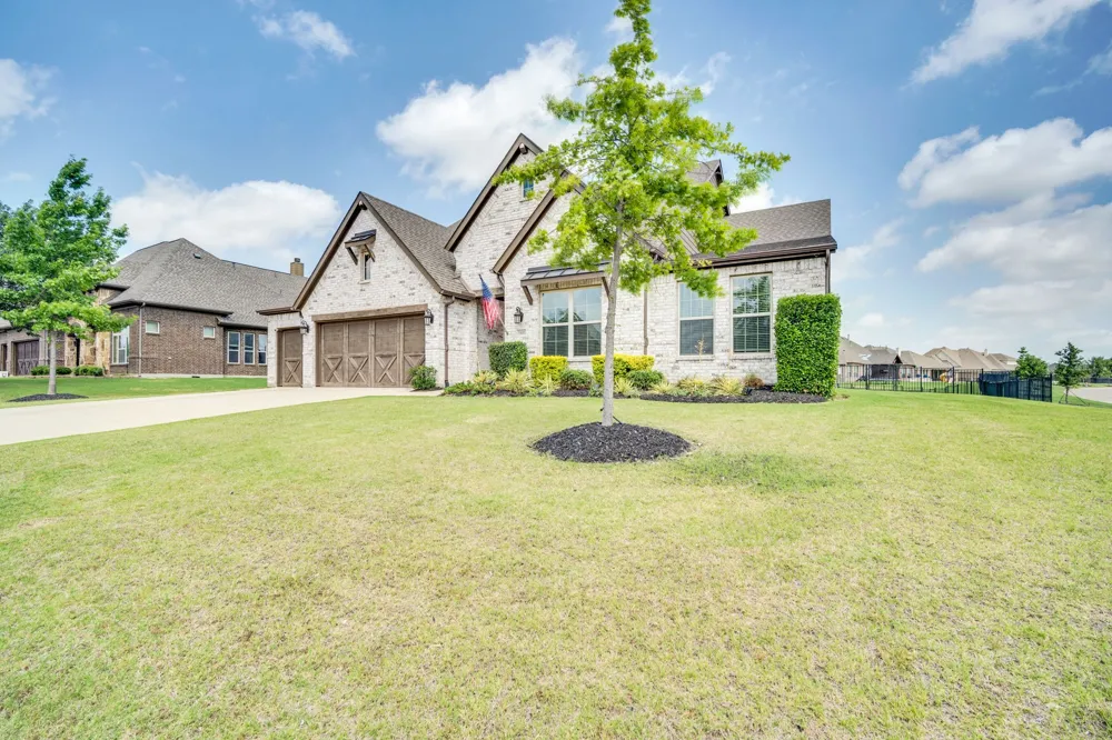 1601 Bearpath Way Gunter, TX 75058