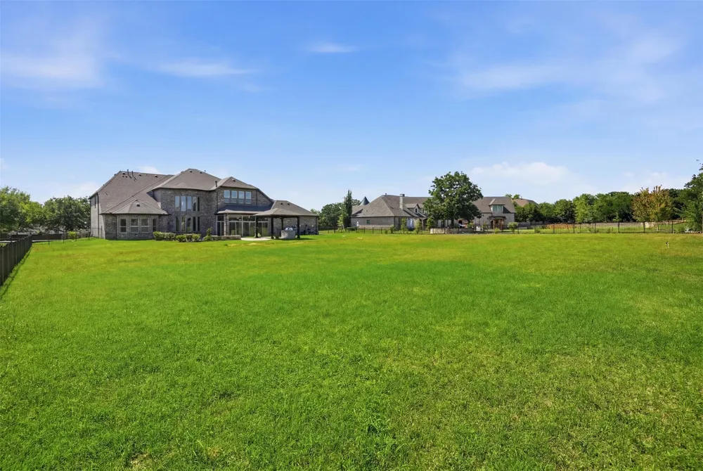 715 Simmons Road Double Oak, TX 75077