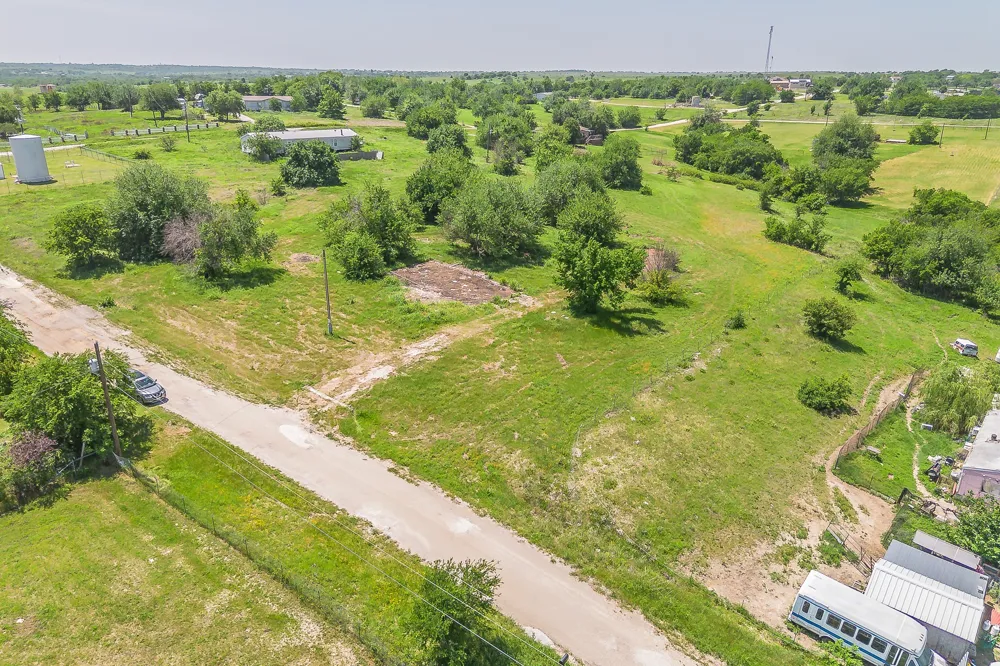368 Private Road 4443 Rhome, TX 76078