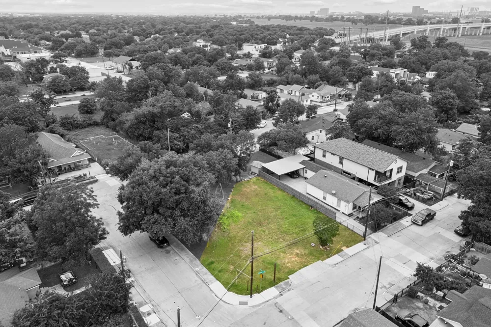 3305 Brantley Street Dallas, TX 75212